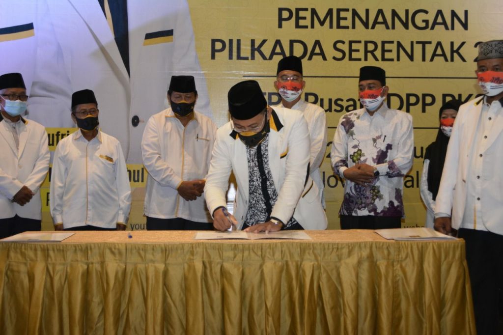 Ketua Umum DPW PKS Sumsel Tuntaskan Safari Politik Pilkada di 7 Kabupaten 2 IMG 20201116 174336 202