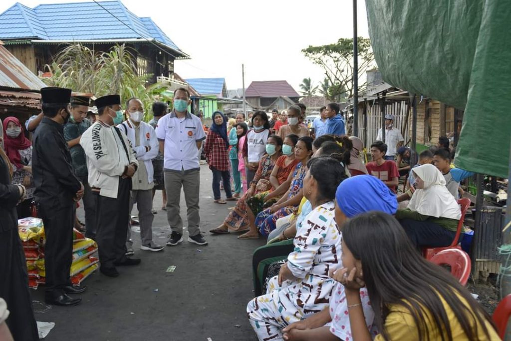 PKS Bantu Korban Kebakaran Pemulutan Ogan Ilir 3 FB IMG 1614344984412
