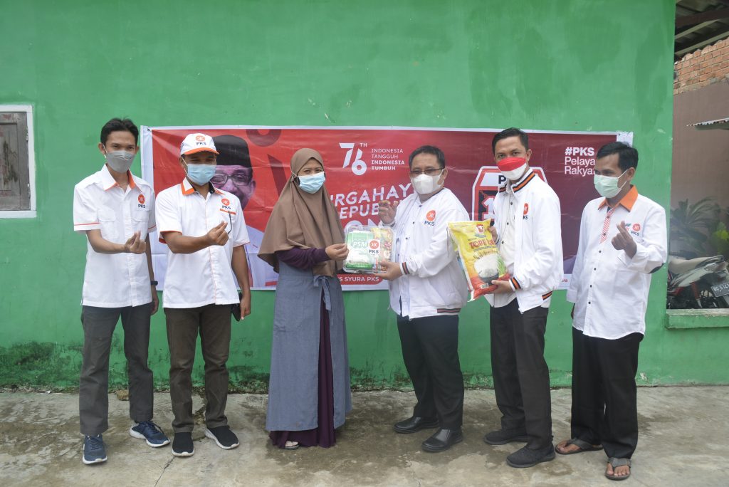 PKS SUMSEL SALURKAN 1,7 JUTA SEMBAKO COVID-19 3 DSC1038