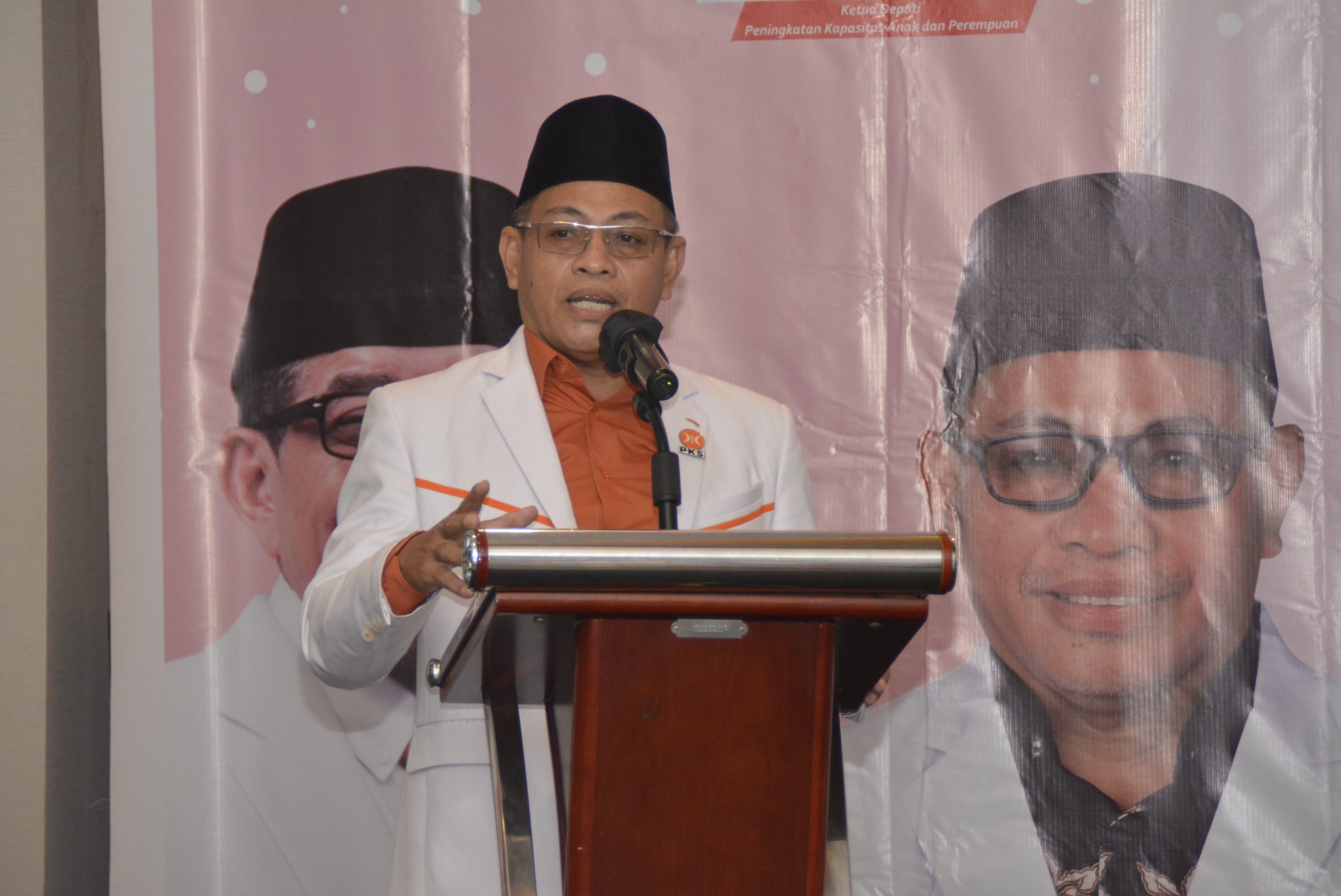 Seminar Hari Ibu : Tingkatkan Peran Perempuan Dalam Ketahanan Keluarga 4 DSC1200 scaled