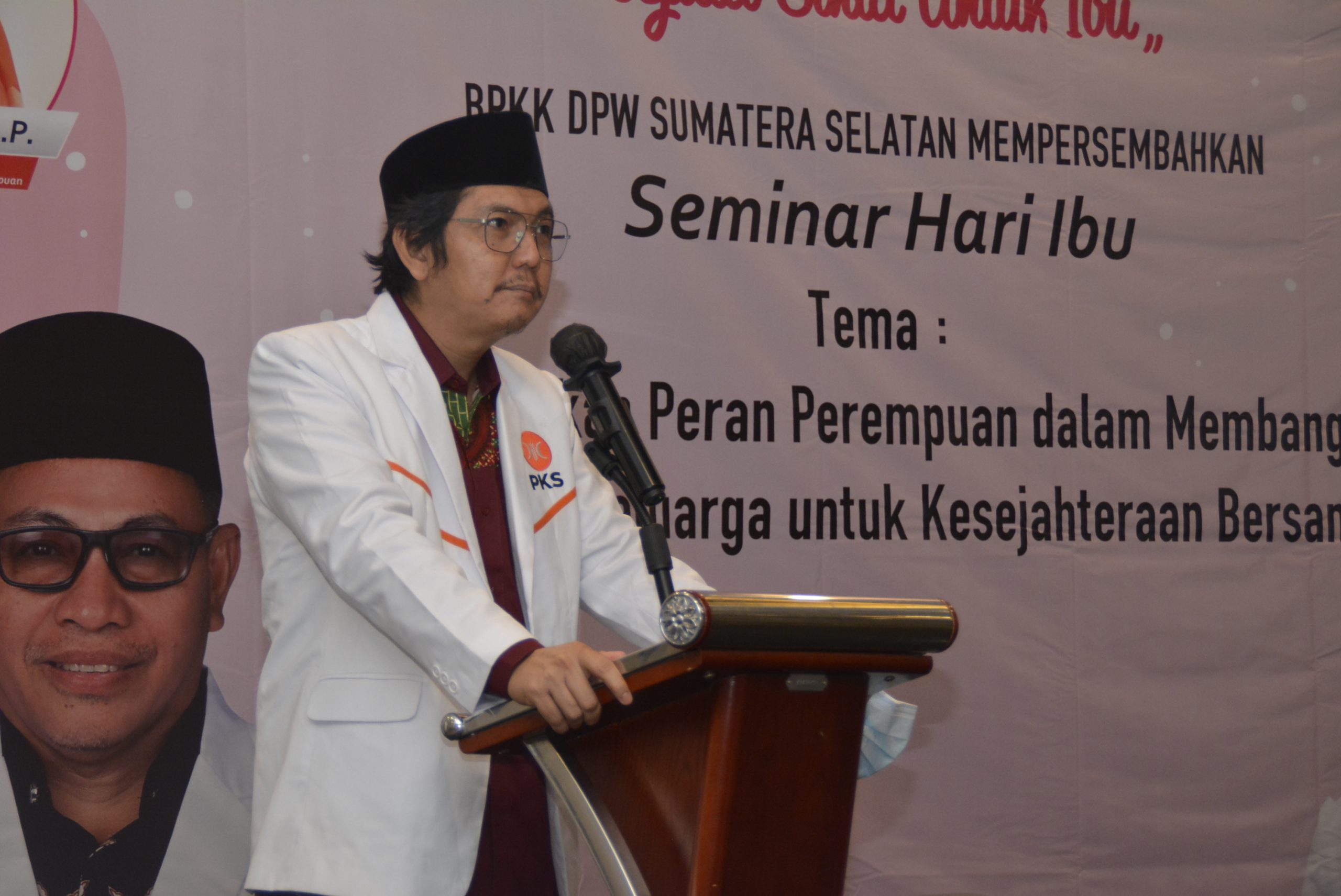 Seminar Hari Ibu : Tingkatkan Peran Perempuan Dalam Ketahanan Keluarga 5 DSC1212 scaled