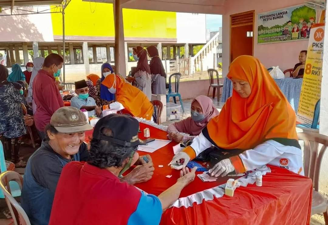 Kenalkan Lambang Baru PKS, BPKK PKS Ogan Ilir Gelar Bakti Sosial 1 FB IMG 1647849576273 1