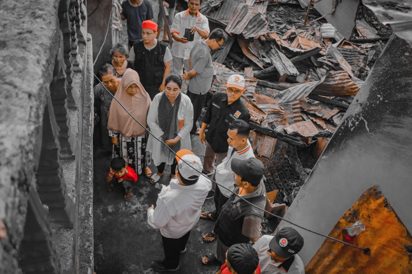 PKS Sumsel Salurkan Bantuan Korban Kebakaran di Lawang Kidul 3 IMG 20220516 WA0012