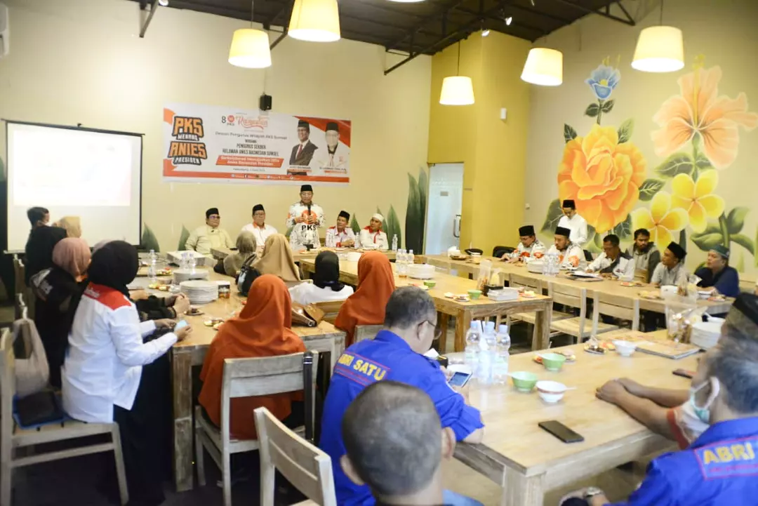 14 Simpul Relawan Anies Bukber bersama PKS Sumsel 1 IMG 20230404 215050 315 1