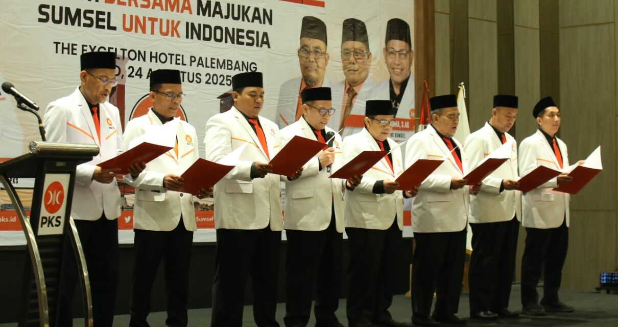 Muswil VI PKS Sumsel Kukuhkan Kepengurusan Baru, Ir. Baharuddin Tegaskan Militansi dan Konsolidasi adalah kekuatan utama 12 WhatsApp Image 2025 08 24 at 13.33.53 8a11fd6f