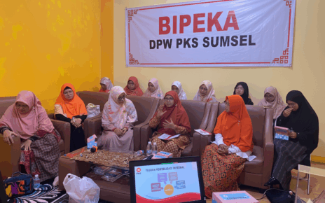 Perkuat Ketahanan Keluarga, PKS Sumsel Gelar Rakor Bidang Perempuan dan Keluarga: Siap "All Out" jadikan PKS untuk Keluarga Indonesia. 4 Gemini Generated Image ct53skct53skct53