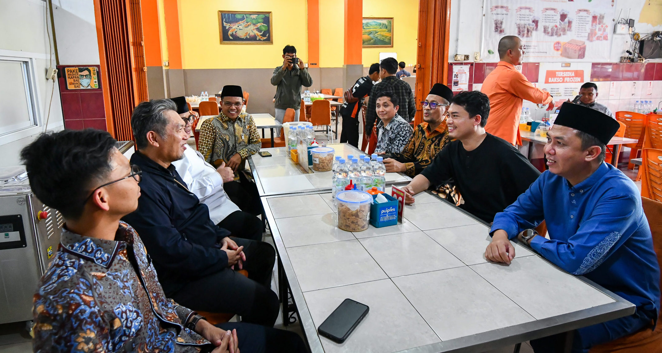 DPTW PKS Sumsel Ajak AMY Nikmati Bakso Selera Baru Karya Anak Muda Sumsel 1 DNY 5968 1 1 scaled e1786343460793